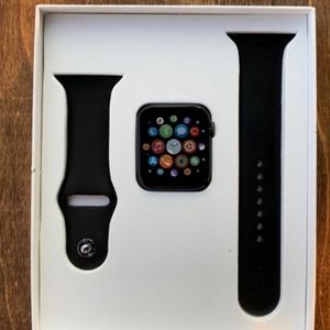 🌟🌟BNIB Smart Watch🌟🌟